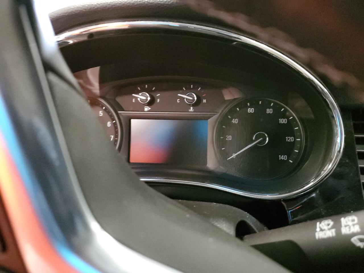 2019 Buick Encore Essence VIN: KL4CJGSM5KB905905 Lot: 70284885