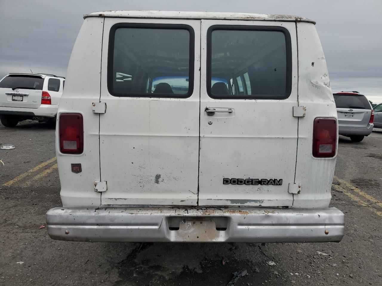 1993 Dodge Ram Van B250 VIN: 2B7HB21YXPK525069 Lot: 69275615