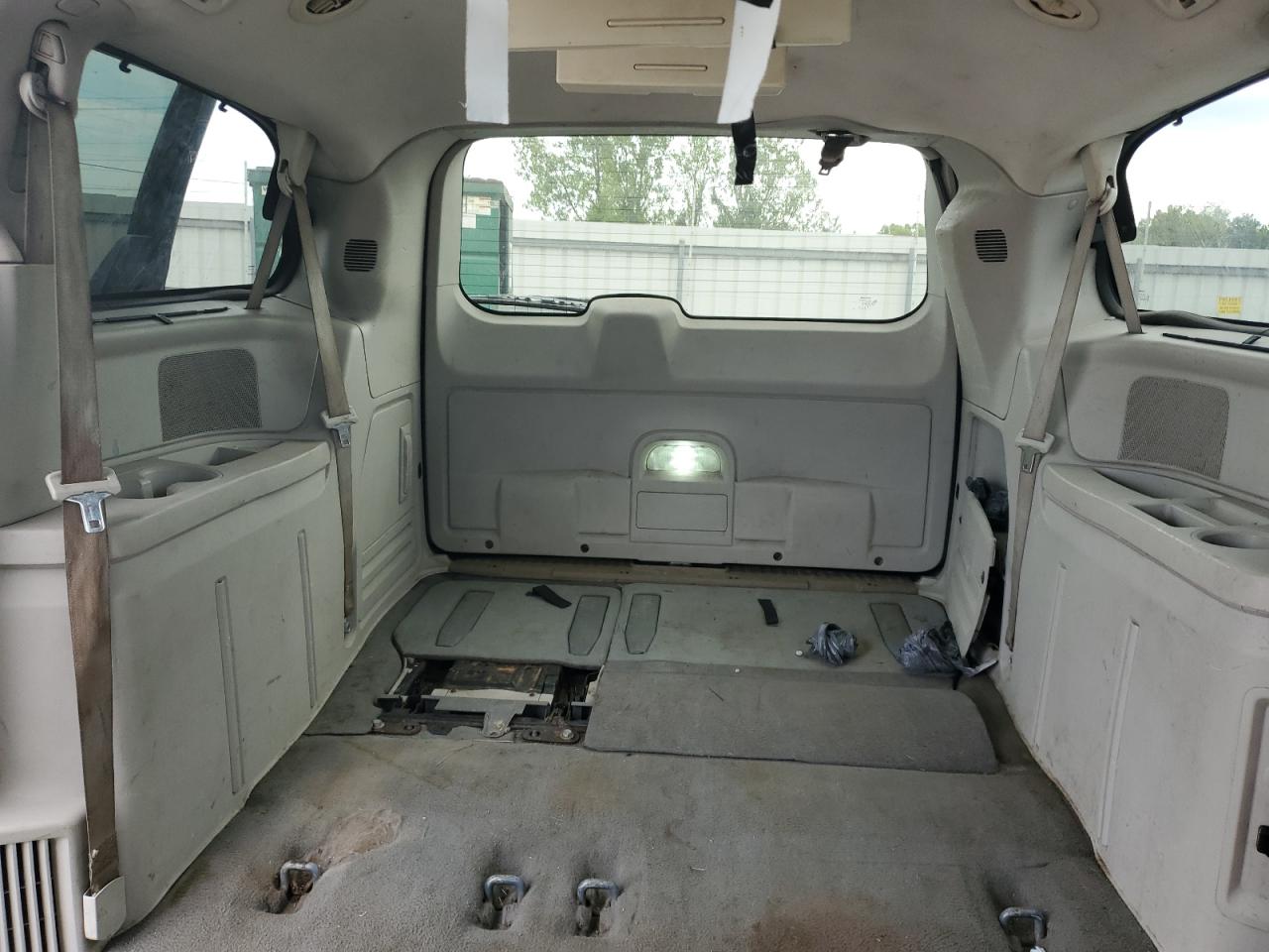 2008 Chrysler Town & Country Touring VIN: 2A8HR54P08R137317 Lot: 70458935