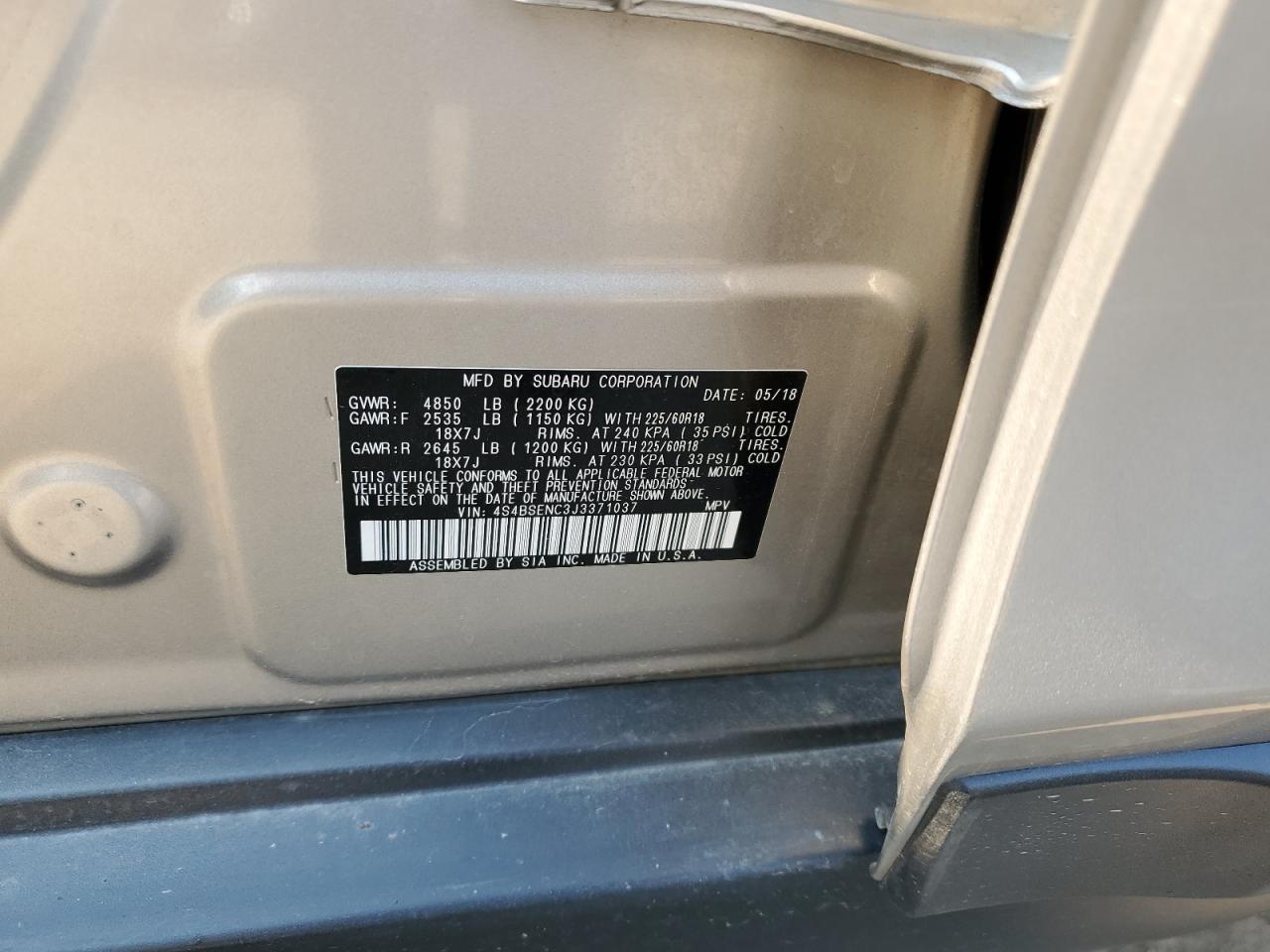 2018 Subaru Outback 3.6R Limited VIN: 4S4BSENC3J3371037 Lot: 67802635