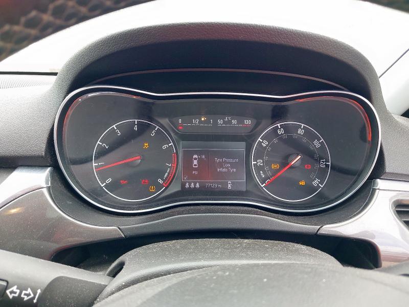 2015 VAUXHALL CORSA SE