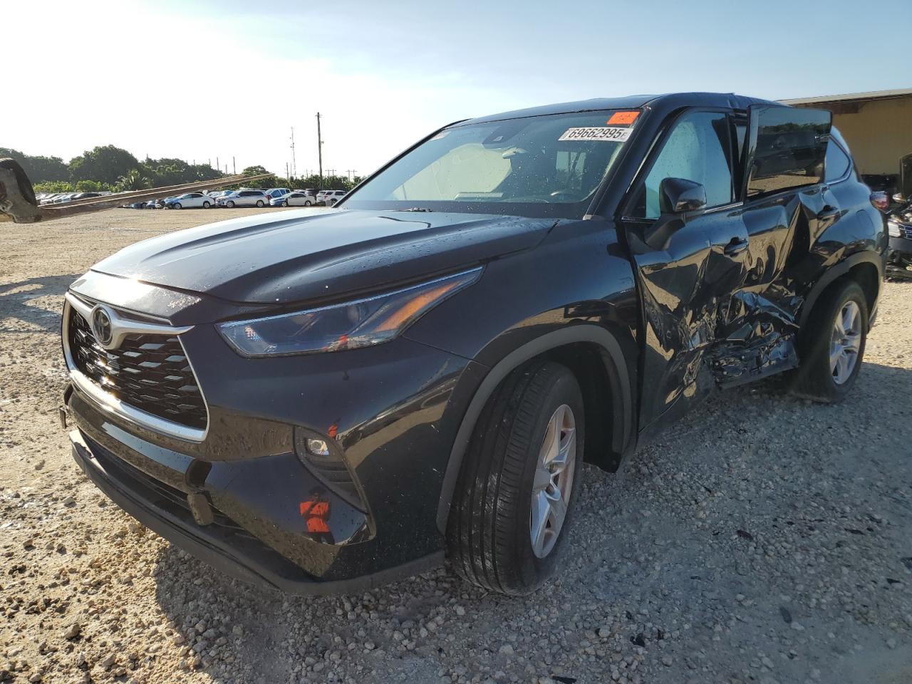 2022 Toyota Highlander L