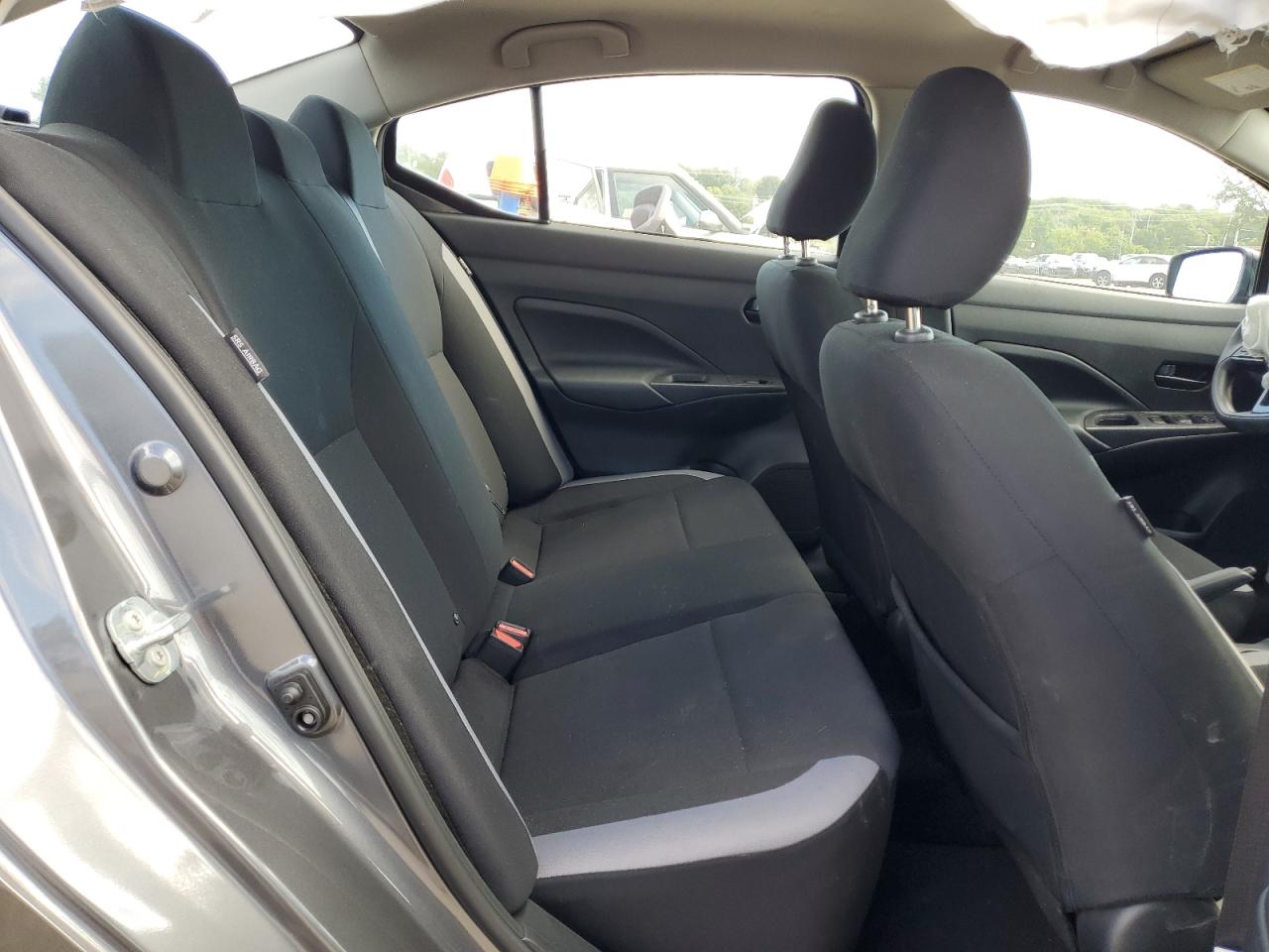 2025 Nissan Versa S VIN: 3N1CN8DV5SL823972 Lot: 69889195