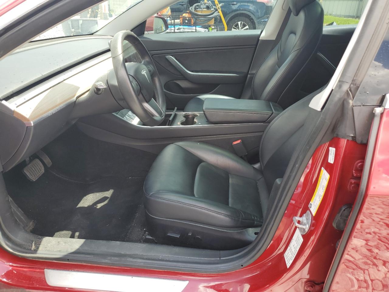 2019 Tesla Model 3 VIN: 5YJ3E1EB8KF453754 Lot: 68130235