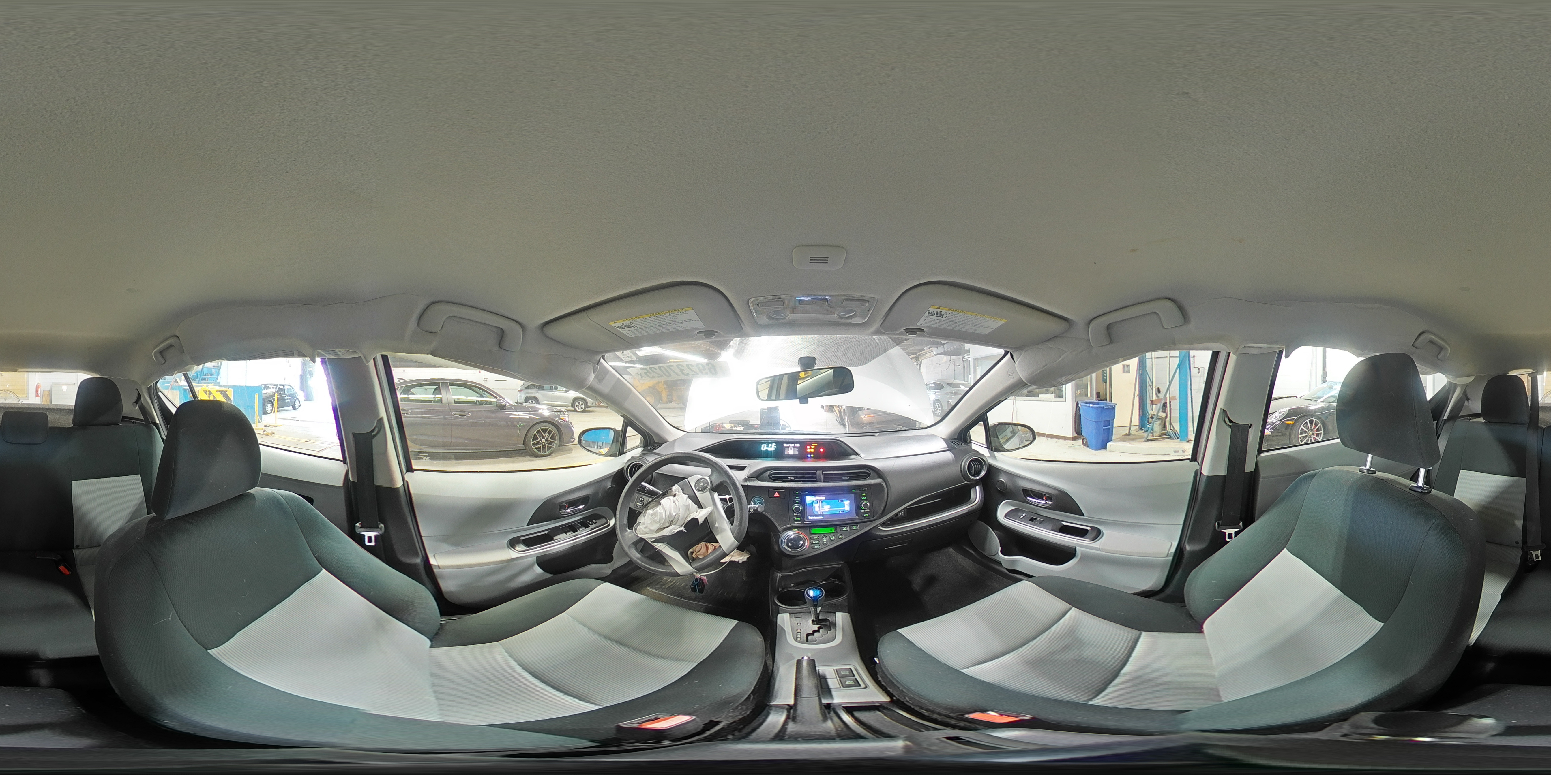 2014 Toyota Prius C VIN: JTDKDTB30E1573407 Lot: 69237025