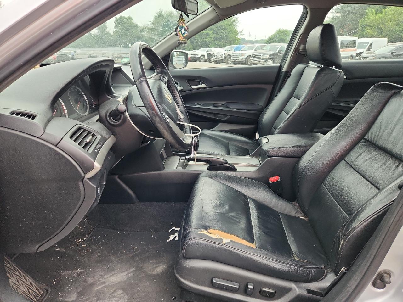 2011 Honda Accord Se VIN: 1HGCP2F61BA000927 Lot: 67858825