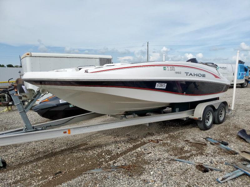 2019 TAHOE BOAT  