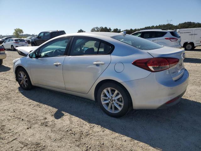 KIA FORTE 2017 Серебристый