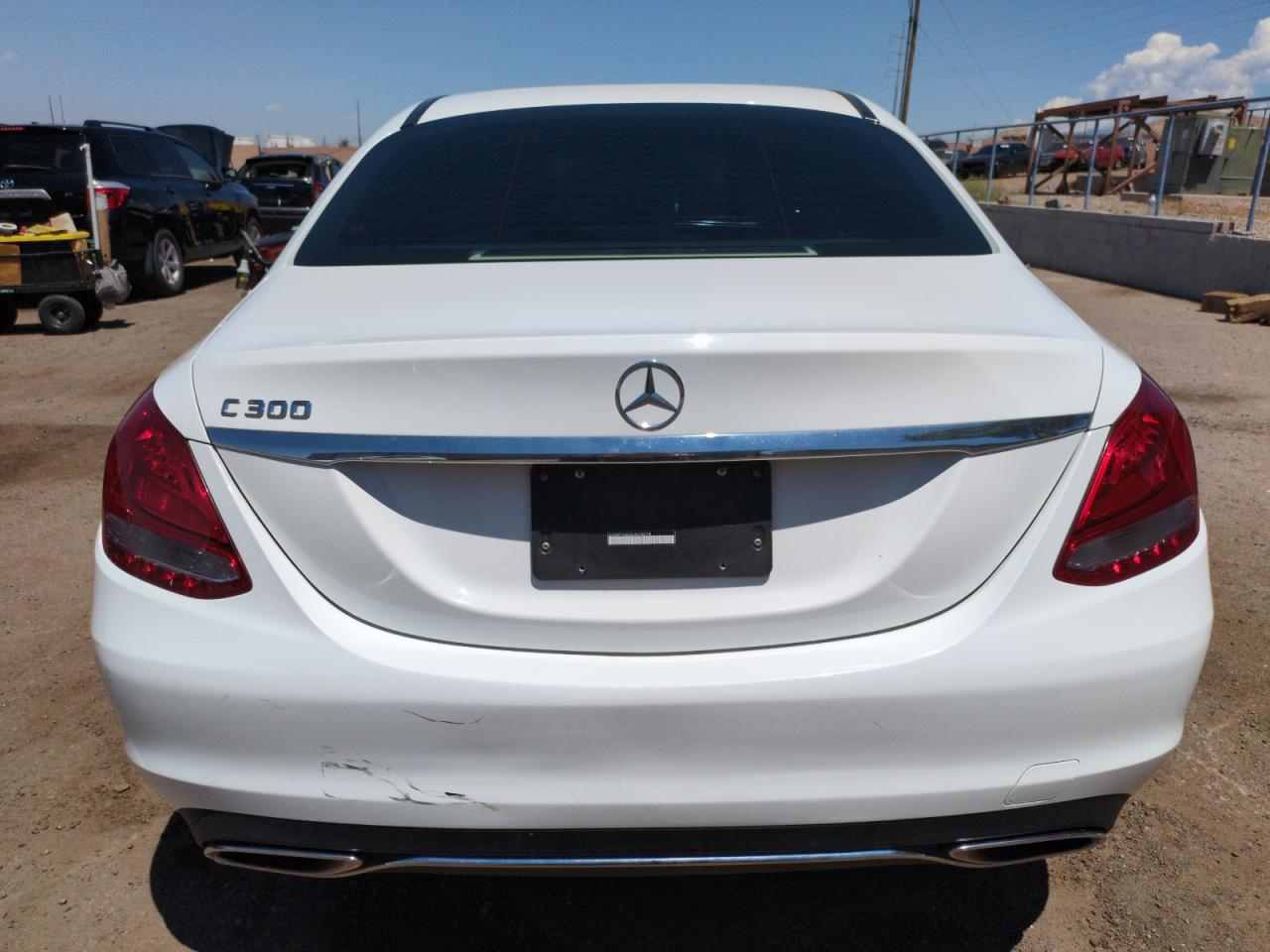 2015 Mercedes-Benz C 300 VIN: 55SWF4JB3FU076014 Lot: 67374895