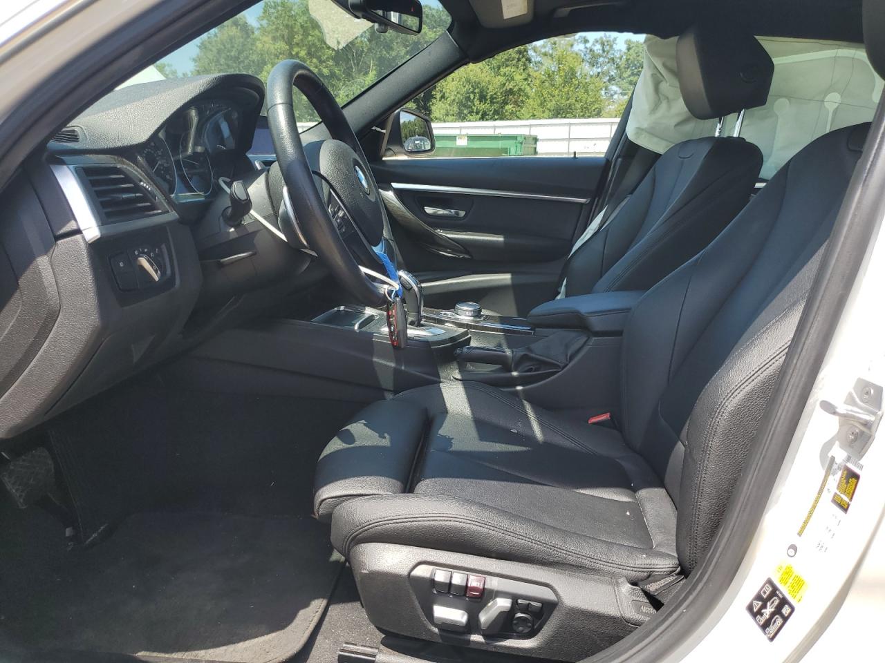 2017 BMW 330 Xi VIN: WBA8D9C33HA011188 Lot: 69390965