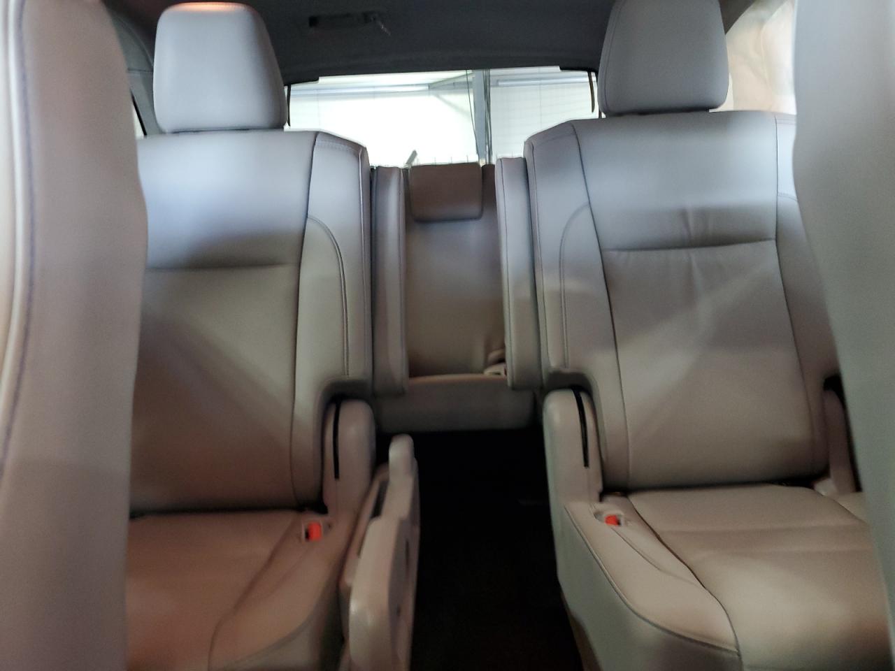 2019 Toyota Highlander Se VIN: 5TDJZRFHXKS605509 Lot: 70832025