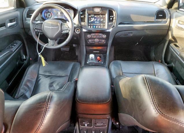  CHRYSLER 300 2018 Серый