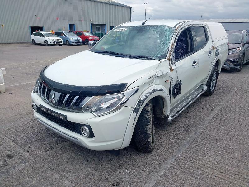 2017 MITSUBISHI L200 DOUBLE CAB DI-D 178 TITAN 4WD for sale at Copart CHESTER
