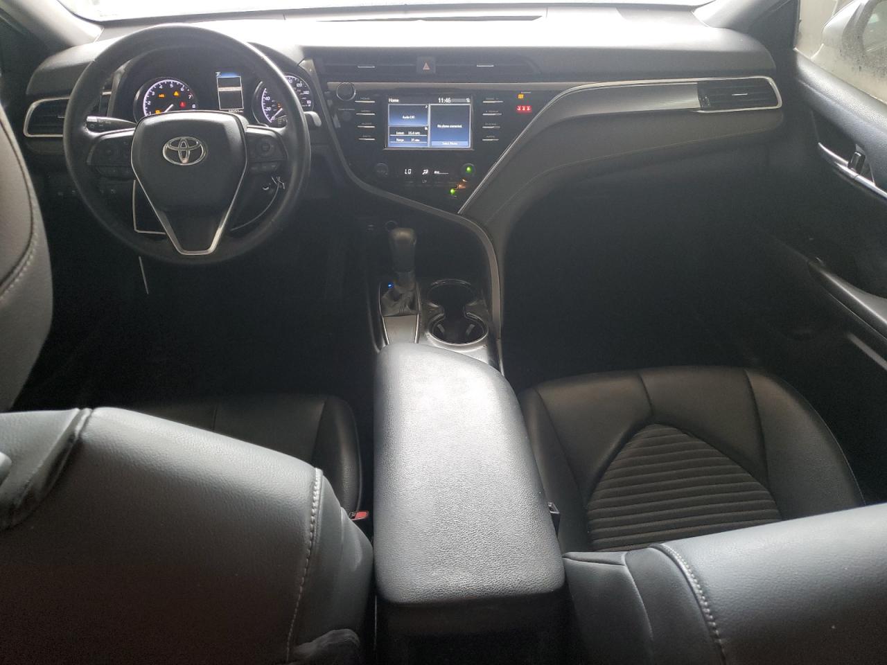 4T1B11HK7JU589412 2018 Toyota Camry L