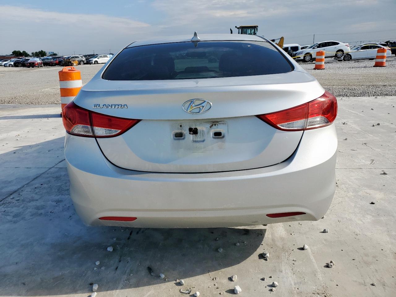 2012 Hyundai Elantra Gls VIN: KMHDH4AE5CU394891 Lot: 69423905