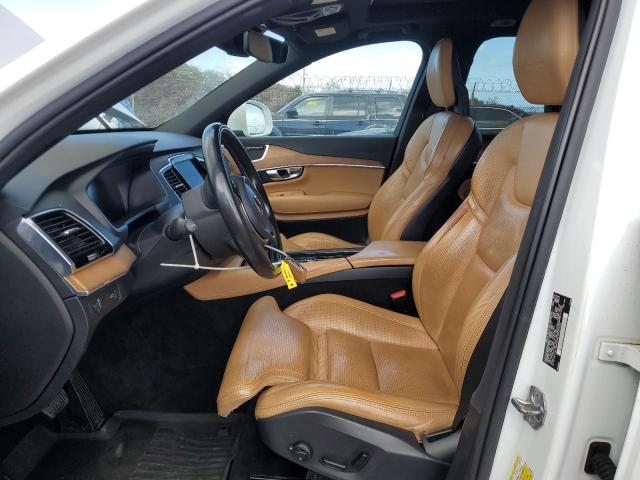 Паркетники VOLVO XC90 2017 Белы