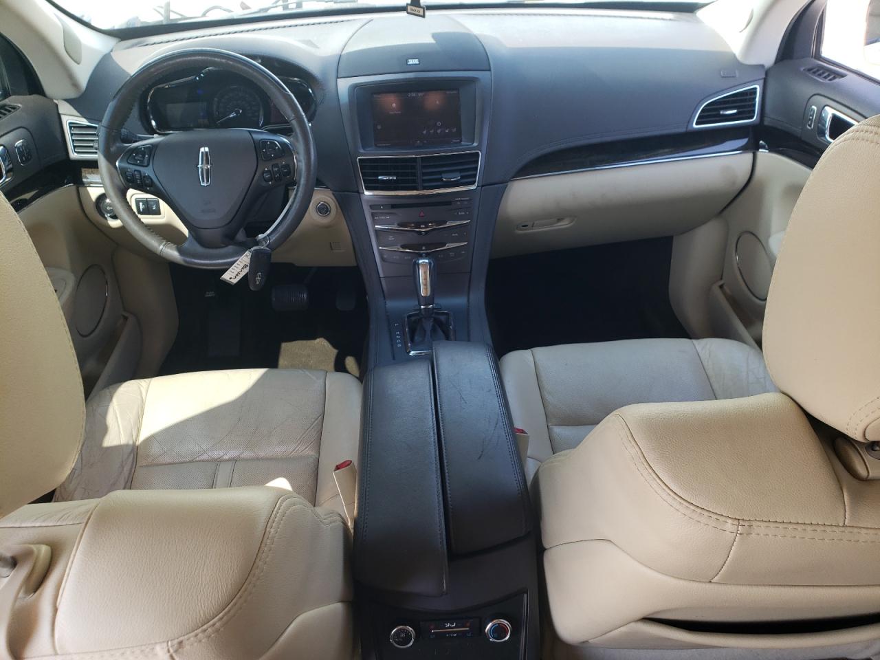 2013 Lincoln Mkt VIN: 2LMHJ5ATXDBL53727 Lot: 68845165