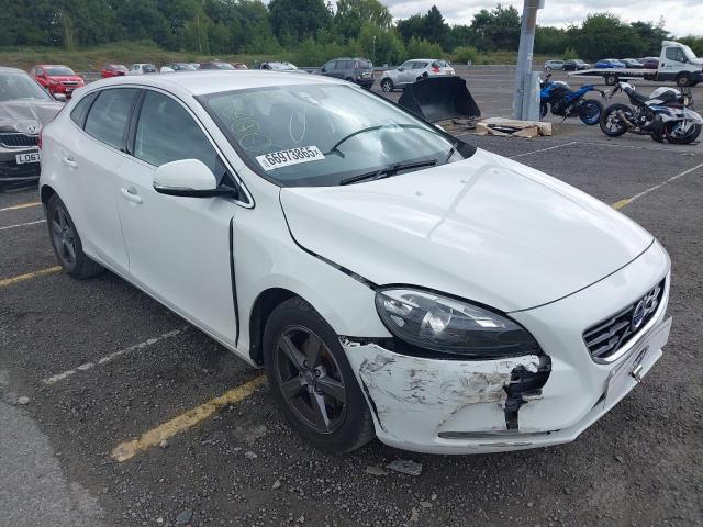 2014 VOLVO V40 SE D2