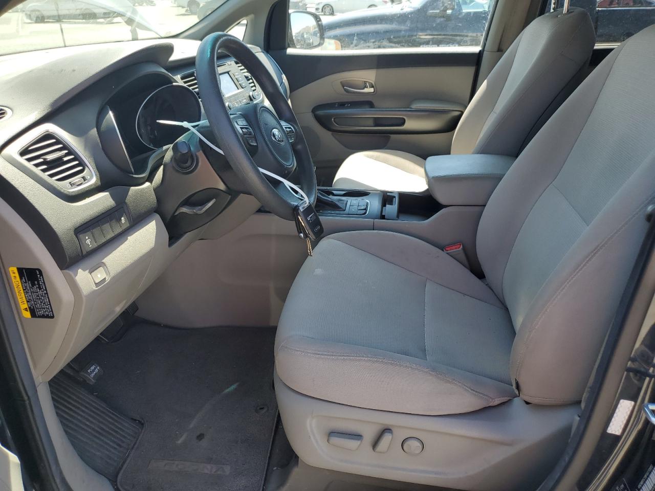 2015 Kia Sedona Lx VIN: KNDMB5C18F6070851 Lot: 70113385