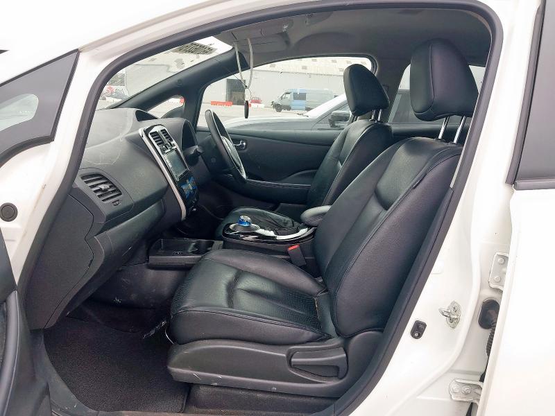 2017 NISSAN LEAF TEKNA