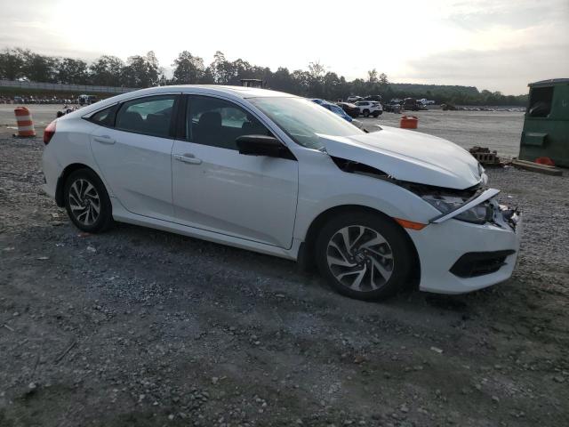 Седаны HONDA CIVIC 2016 Белы