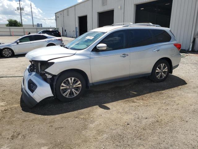  NISSAN PATHFINDER 2017 Srebrny
