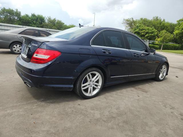 Sedans MERCEDES-BENZ C-CLASS 2013 Granatowy
