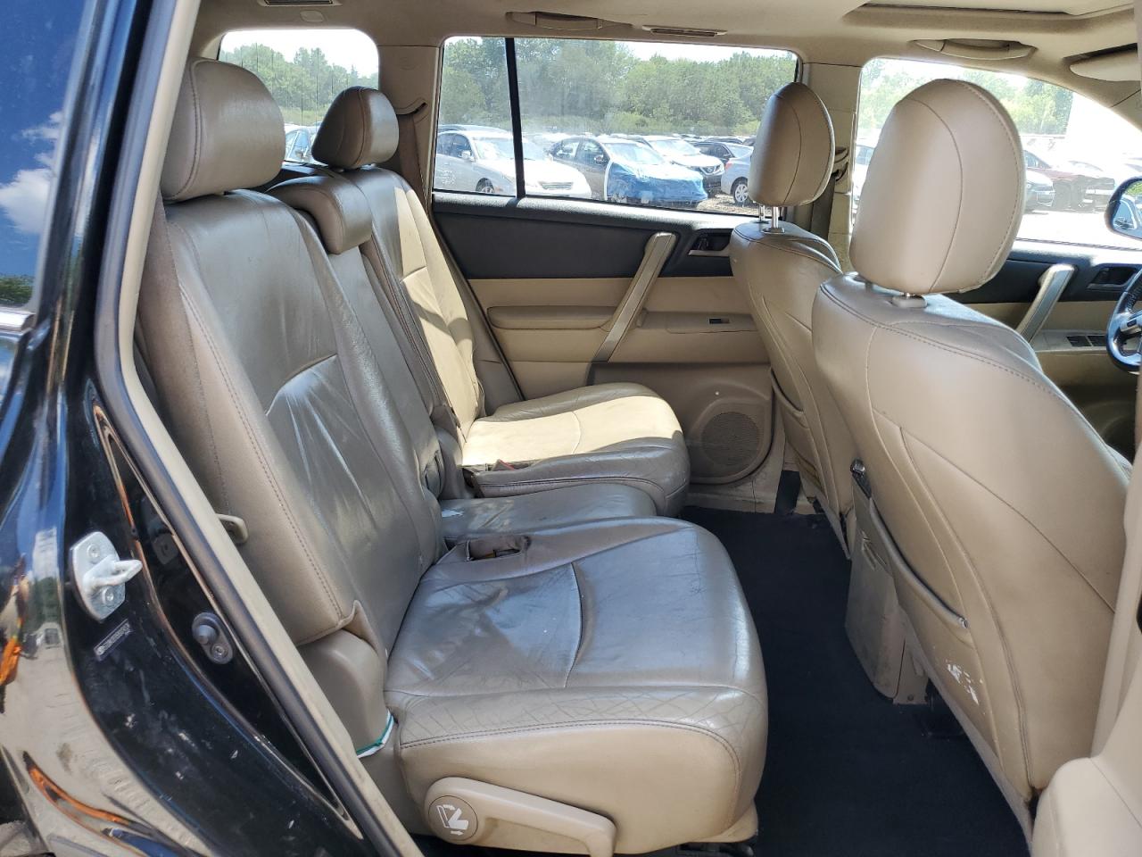 2011 Toyota Highlander Base VIN: 5TDBK3EH5BS074534 Lot: 69975465