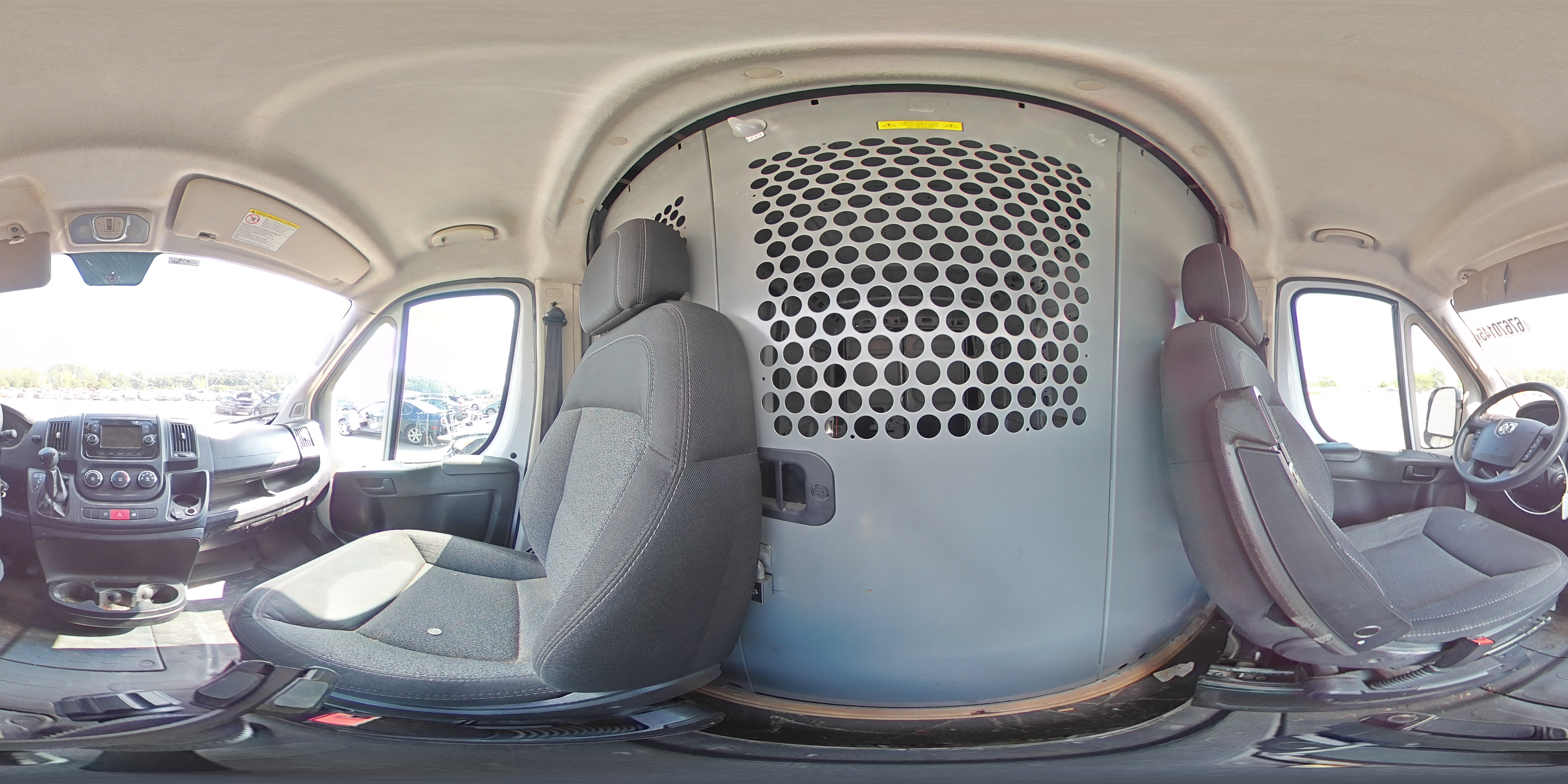 2018 Ram Promaster 2500 2500 High VIN: 3C6TRVCG1JE112900 Lot: 67670145