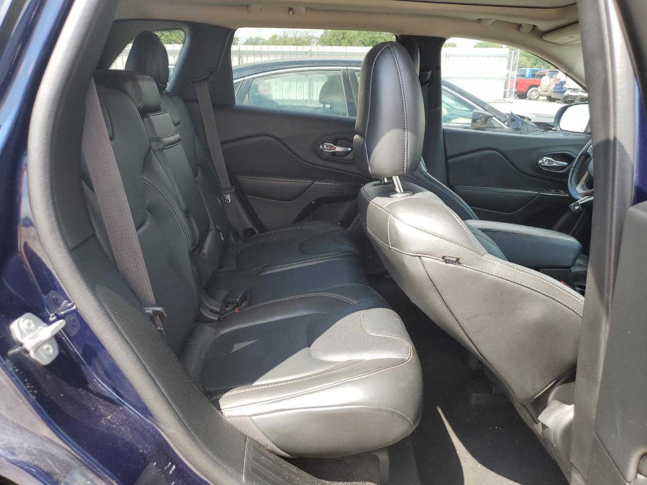 2015 Jeep Cherokee Limited VIN: 1C4PJLDS4FW708038 Lot: 69521435