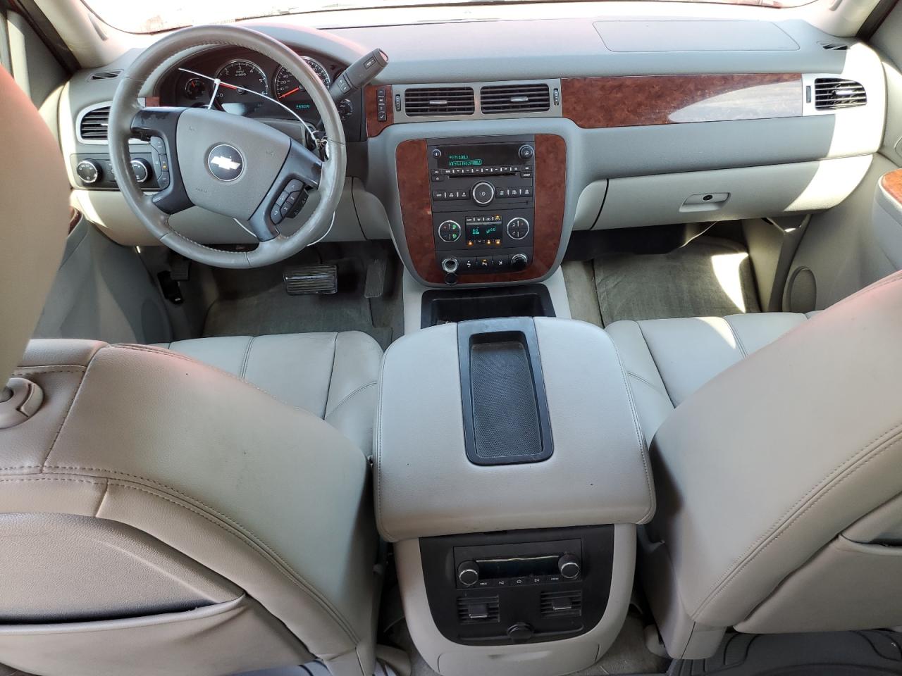 2010 Chevrolet Avalanche Lt VIN: 3GNVKFE06AG183923 Lot: 70203435