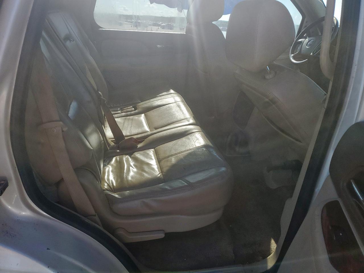 2011 GMC Yukon Slt VIN: 1GKS2CE02BR338306 Lot: 69281945