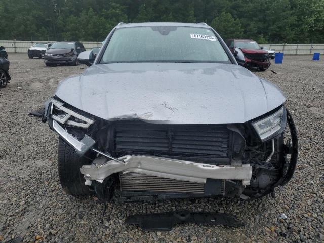  AUDI Q5 2018 Серебристый