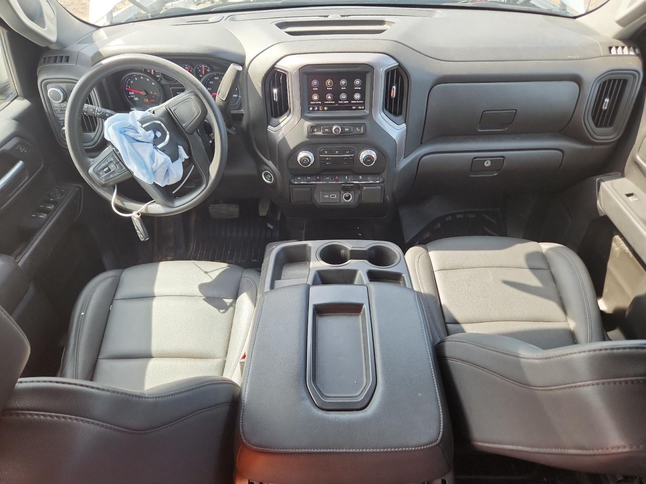 2022 GMC Sierra K1500 VIN: 1GTRUAED3NZ622172 Lot: 70840785