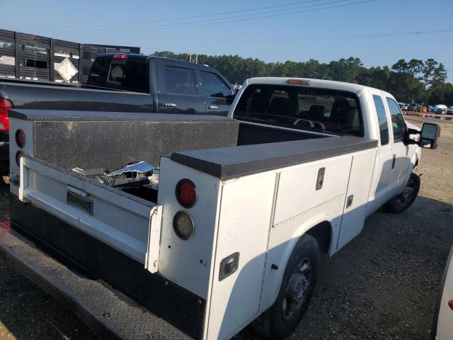 Пикапы FORD F250 2016 Белы