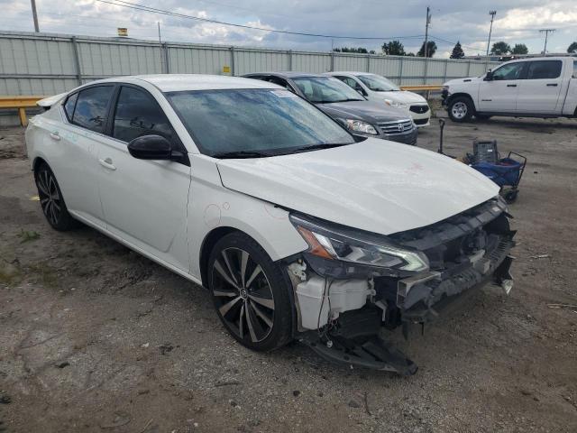  NISSAN ALTIMA 2022 Белы