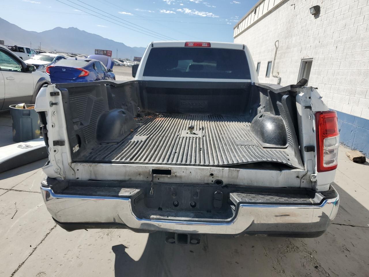 2023 Ram 2500 Big Horn VIN: 3C6UR5JL5PG651084 Lot: 69457695