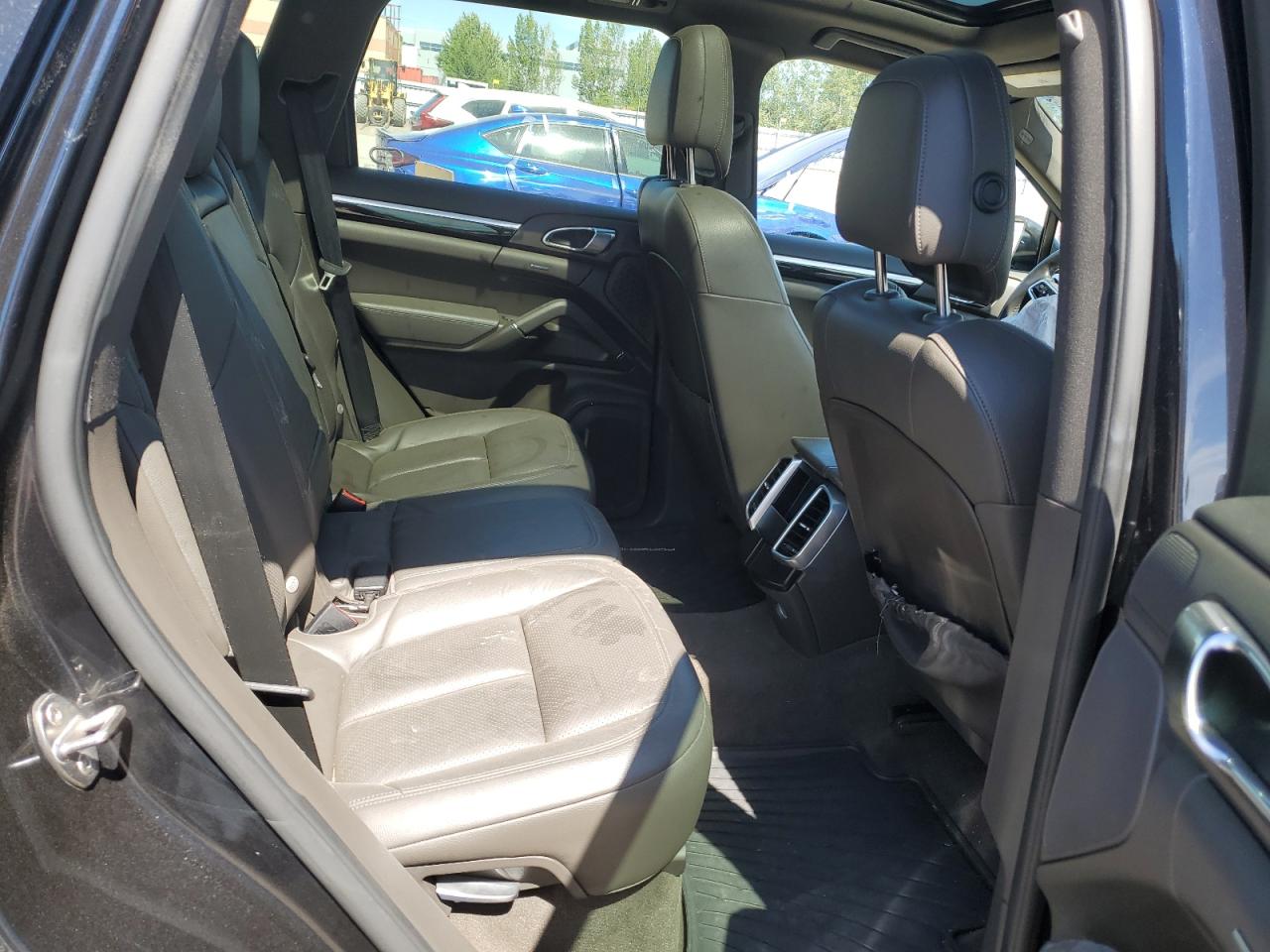 2016 Porsche Cayenne VIN: WP1AA2A24GKA13408 Lot: 69573455