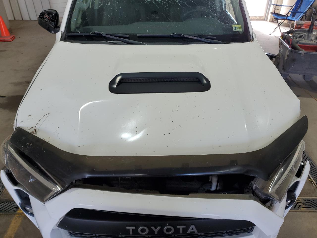 2019 Toyota 4Runner Sr5/Sr5 Premium VIN: JTEBU5JR3K5706081 Lot: 70425315
