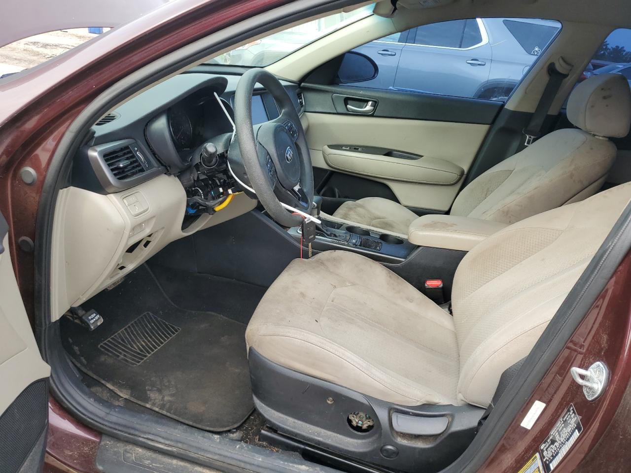 2018 Kia Optima Lx VIN: 5XXGT4L34JG221748 Lot: 70179545