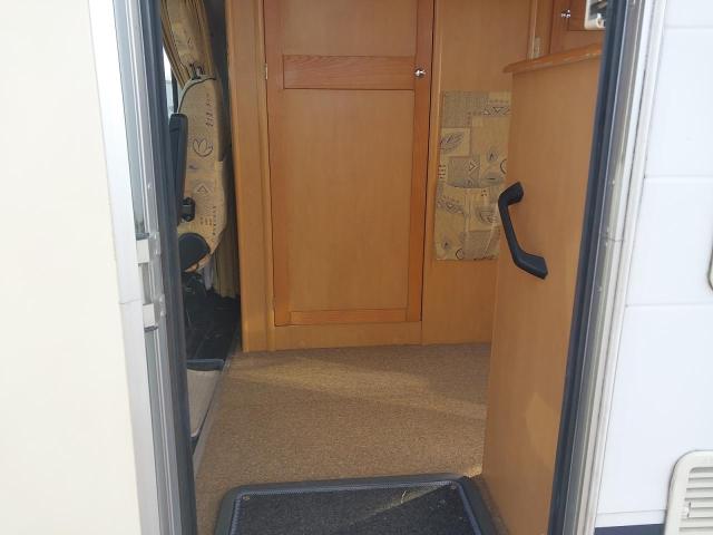 2004 PEUGEOT BOXER 290