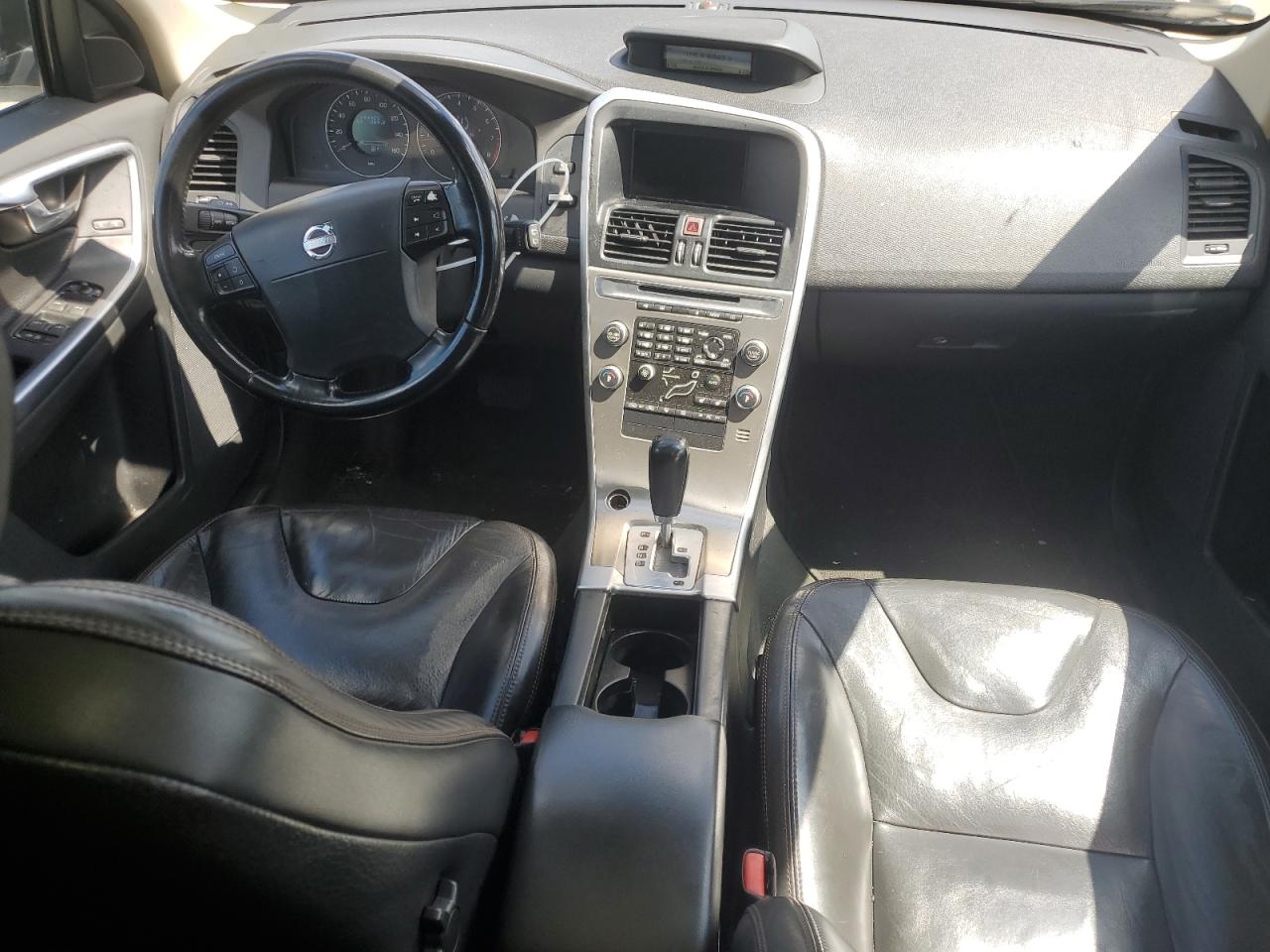 2010 Volvo Xc60 3.2 VIN: YV4960DL5A2101581 Lot: 67280515