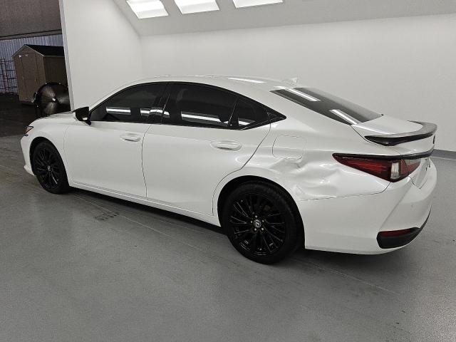  LEXUS ES300 2021 Белы