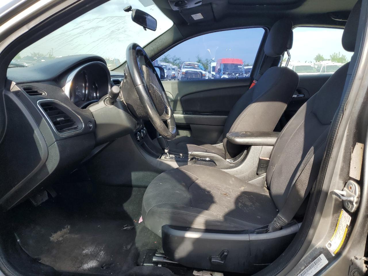 2013 Chrysler 200 Touring VIN: 1C3CCBBGXDN678696 Lot: 68942755
