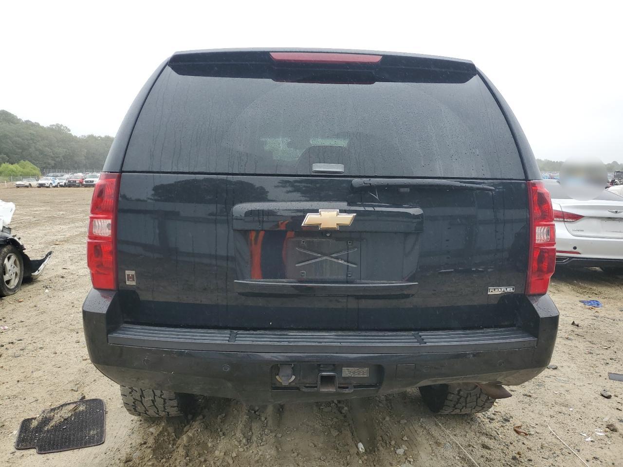 2007 Chevrolet Tahoe K1500 VIN: 1GNFK130X7J236530 Lot: 69270305