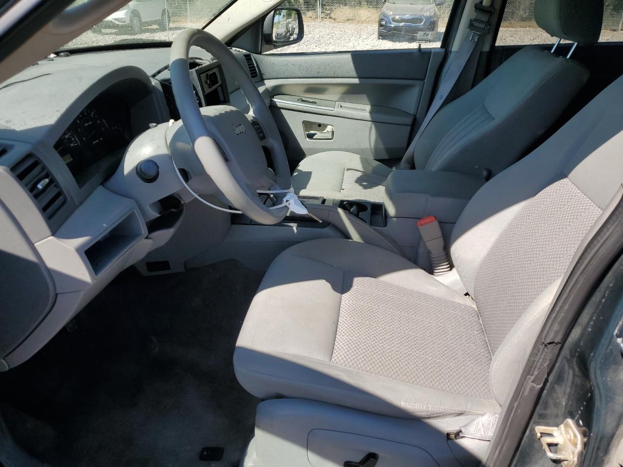 2005 Jeep Grand Cherokee Laredo VIN: 1J4GR48K95C587364 Lot: 70311355