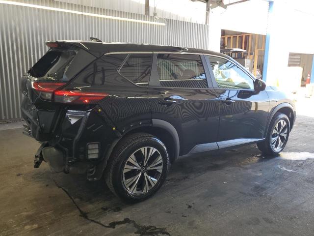  NISSAN ROGUE 2023 Czarny
