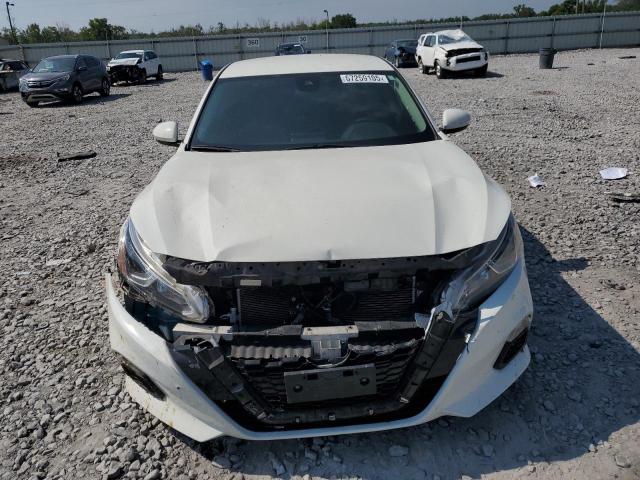 NISSAN ALTIMA 2021 Белы