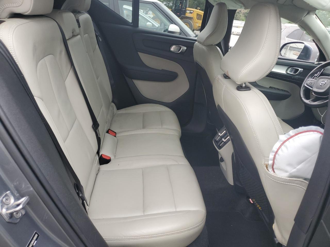 2019 Volvo Xc40 T4 Momentum VIN: YV4AC2HK6K2055070 Lot: 69945935