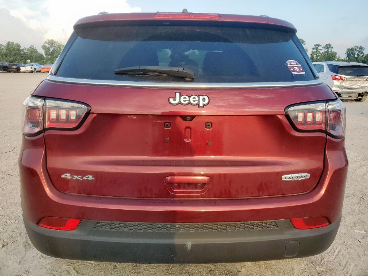 2022 Jeep Compass Latitude VIN: 3C4NJDBB6NT123398 Lot: 70117285